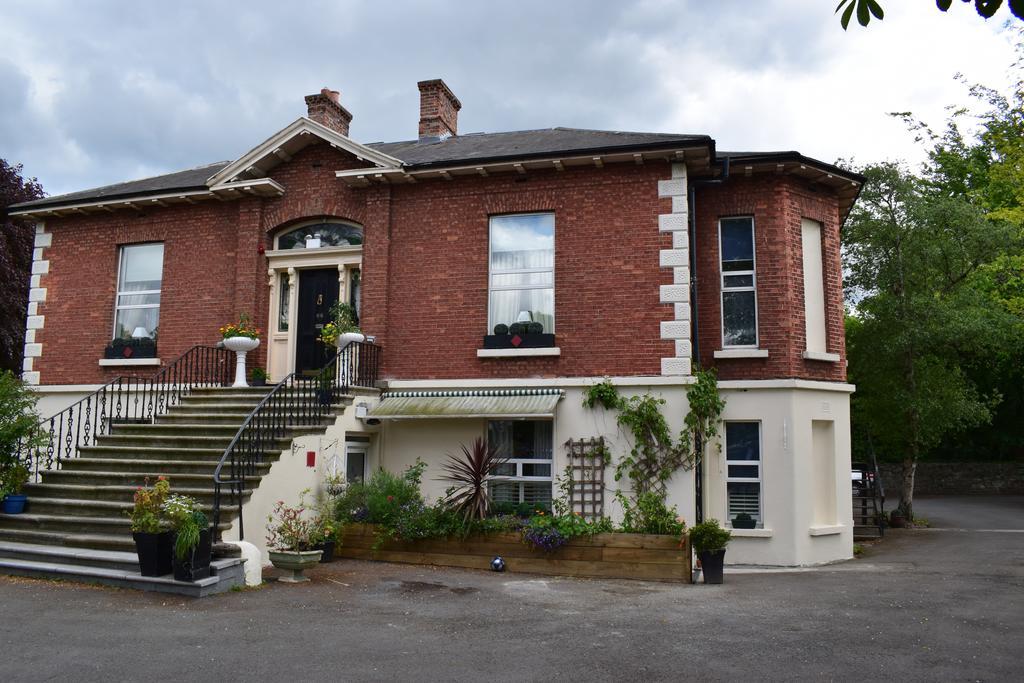 Zion Hall Guest house *